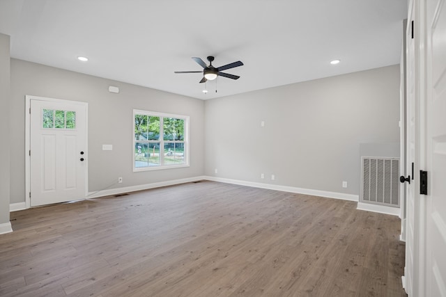 348 Welchwood Dr, Clarksville, TN 37040 - interior space featuring light wood-type flooring, visible vents, a ceiling fan, and baseboards