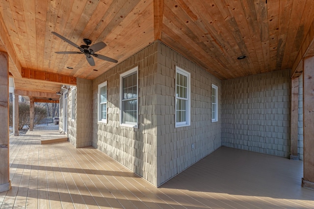 deck with a ceiling fan