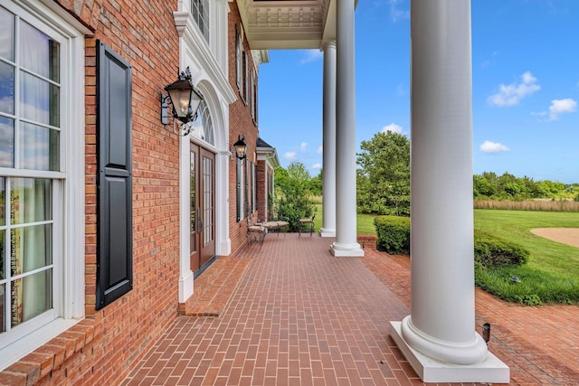 1465 New Columbia Hwy, Lewisburg, TN 37091 - view of patio featuring covered porch