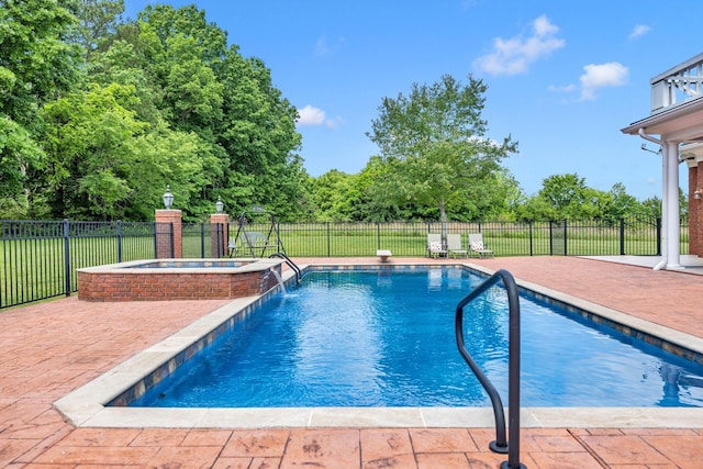 1465 New Columbia Hwy, Lewisburg, TN 37091 - view of swimming pool with an in ground hot tub, a fenced in pool, and fence