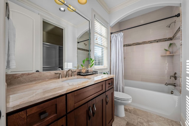 6054 Pelican Way, College Grove, TN 37046 - bathroom with crown molding, vanity, and shower / tub combo with curtain