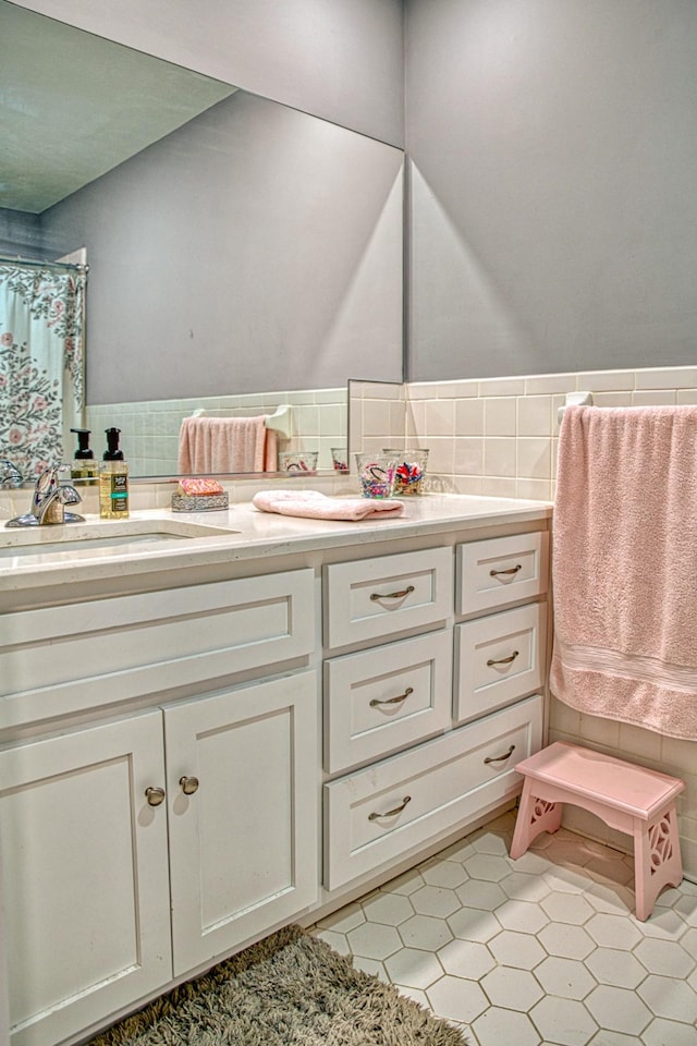 23 Hickman Hwy, Gordonsville, TN 38563 - bathroom featuring tasteful backsplash, vanity, and a shower with shower curtain