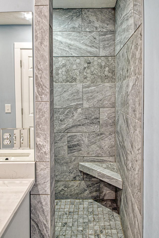23 Hickman Hwy, Gordonsville, TN 38563 - bathroom with tiled shower and vanity