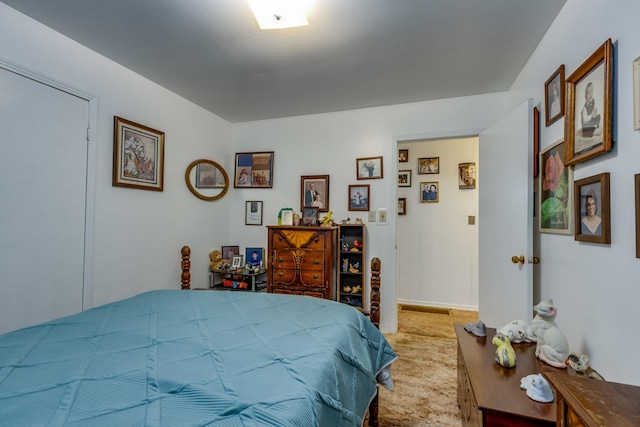 bedroom with carpet flooring