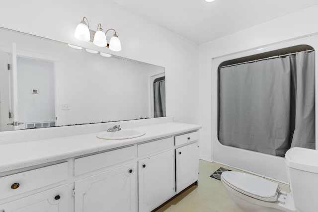 full bath featuring shower / bathtub combination with curtain, vanity, and toilet