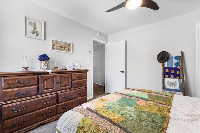 bedroom with a ceiling fan