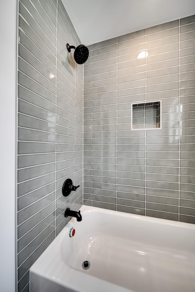 bathroom featuring shower / bathtub combination