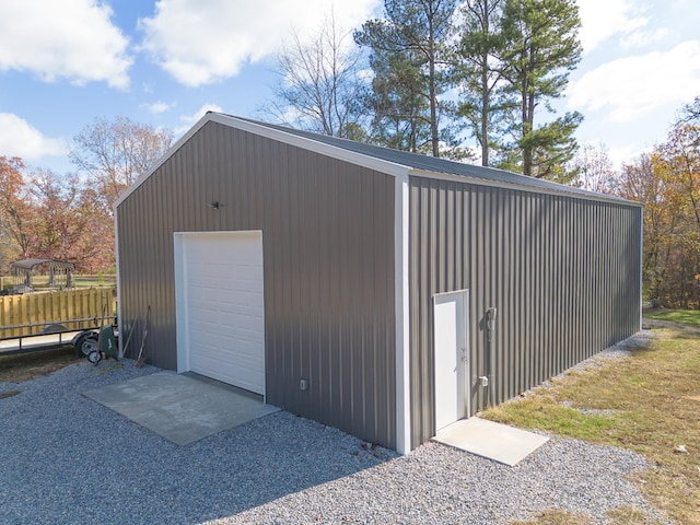 view of detached garage