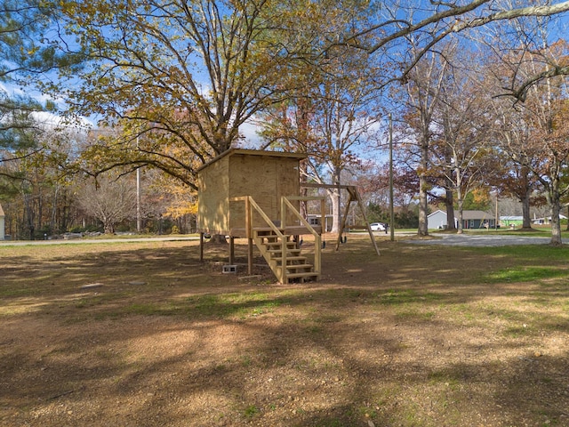 view of yard featuring a playground