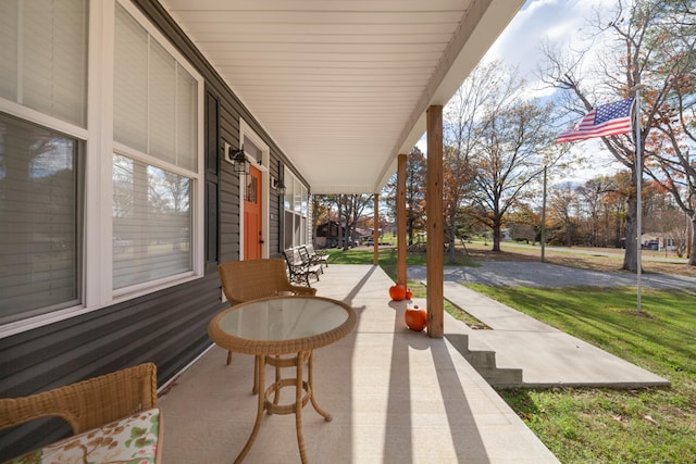 view of patio / terrace featuring covered porch