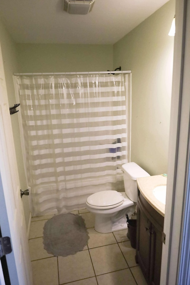 1335 Bumpus Mills Rd, Dover, TN 37058 - bathroom featuring tile patterned floors, visible vents, toilet, a shower with curtain, and vanity