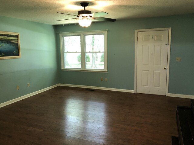64 Carson Dr, Winchester, TN 37398 - photo 20
