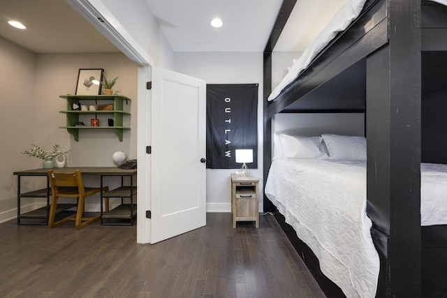 bedroom with dark wood-style flooring, recessed lighting, and baseboards