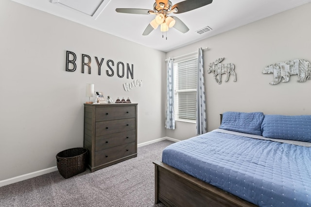 bedroom featuring carpet floors, baseboards, visible vents, and ceiling fan