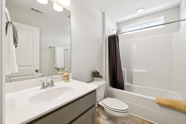 full bathroom with toilet, vanity, shower / bath combination with curtain, and visible vents