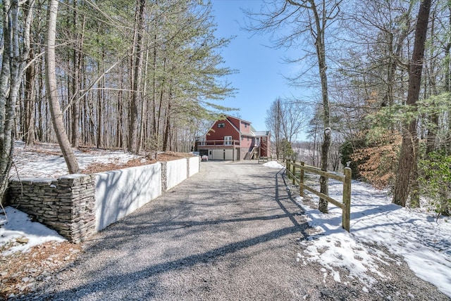 view of road featuring driveway