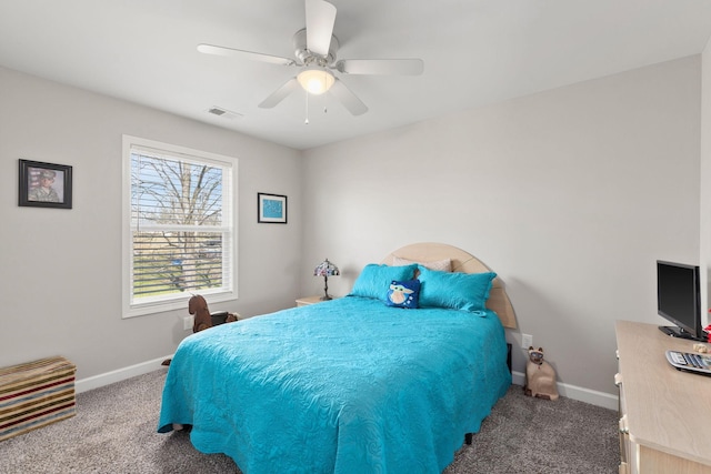 bedroom with carpet, visible vents, ceiling fan, and baseboards