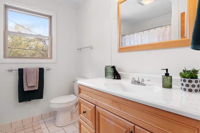 full bath featuring toilet, ornamental molding, curtained shower, tile patterned flooring, and vanity