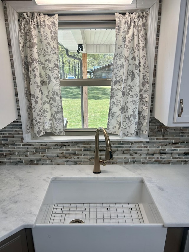 403 Bryan Blvd, Manchester, TN 37355 - kitchen view of backsplash and a sink