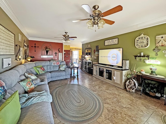 325 Davis Mill Rd, Elkton, KY 42220 - living area featuring crown molding and ceiling fan