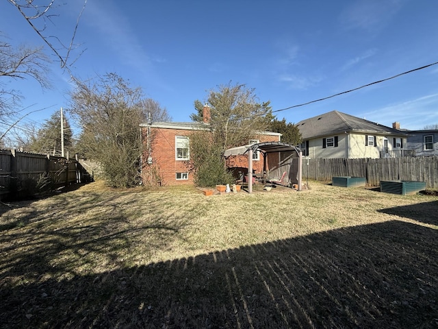 view of yard featuring fence