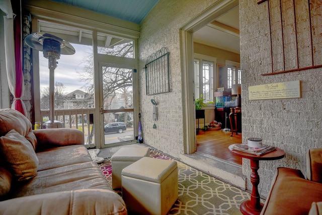 view of sunroom / solarium