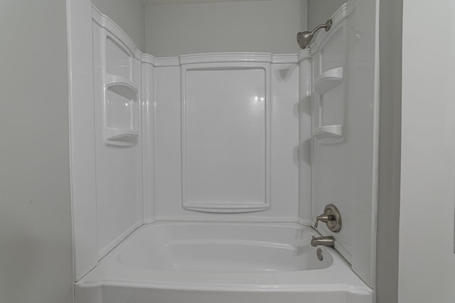 bathroom featuring shower / bathtub combination