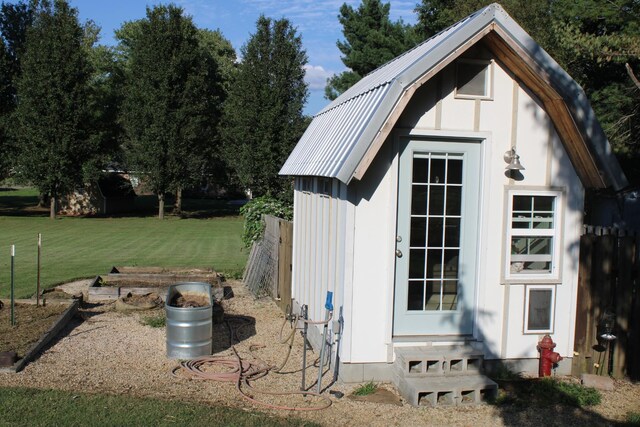 view of outdoor structure featuring entry steps