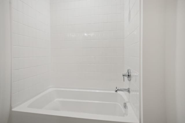 full bath featuring shower / bathtub combination