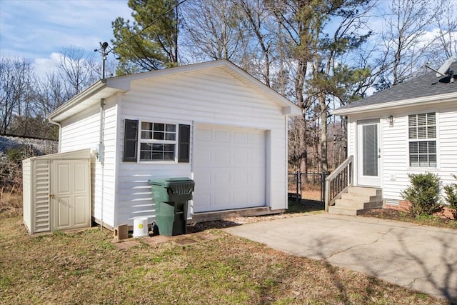 detached garage with driveway