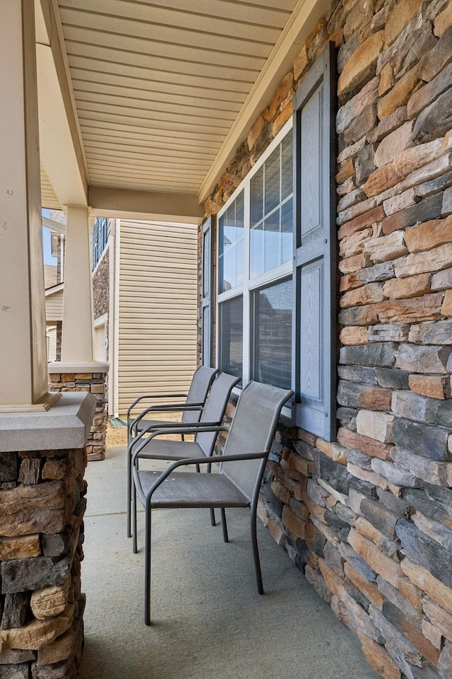 view of patio / terrace featuring covered porch