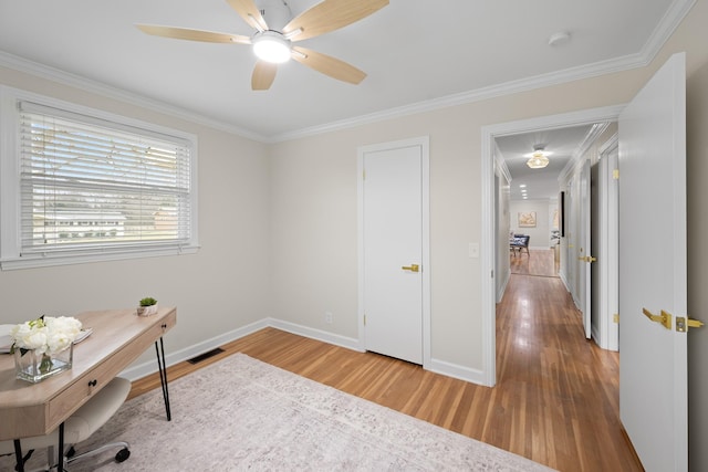 112 Sherbrooke Ln, Hendersonville, TN 37075 - office space with visible vents, crown molding, baseboards, and wood finished floors