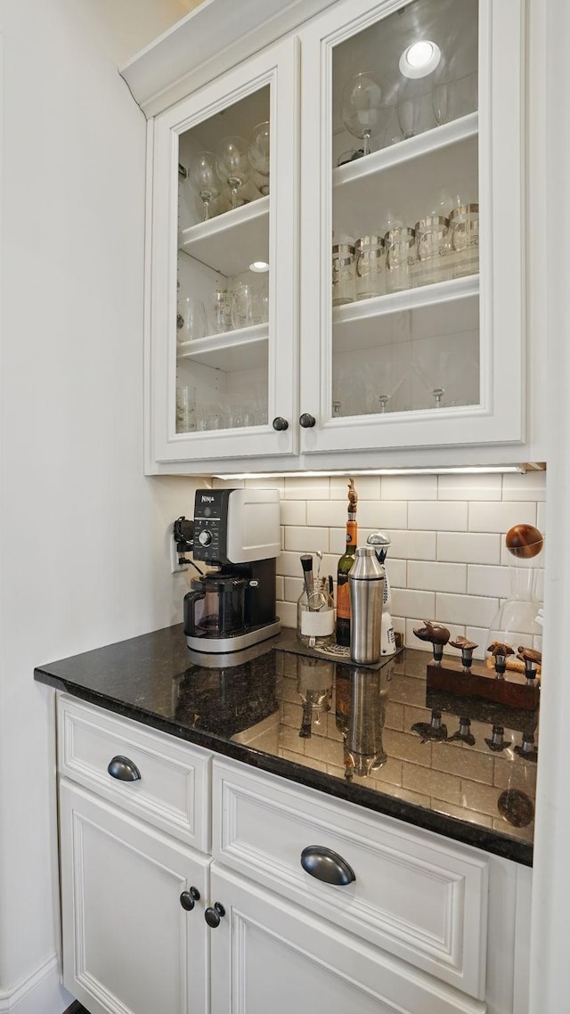 bar with a bar and backsplash