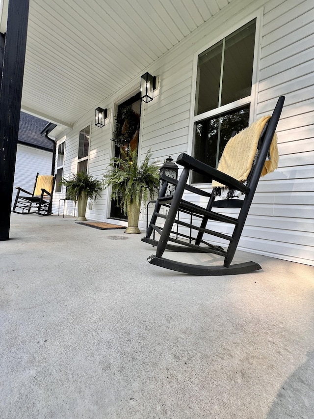 view of patio featuring covered porch