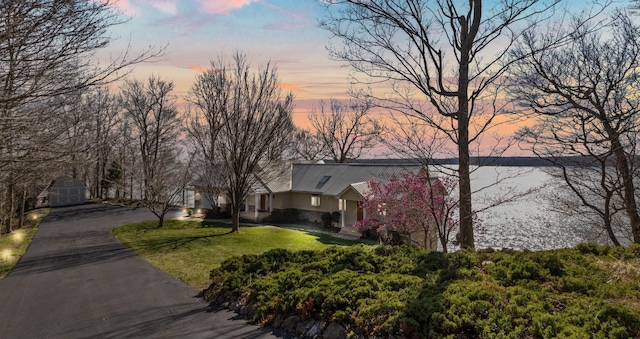 view of road featuring driveway