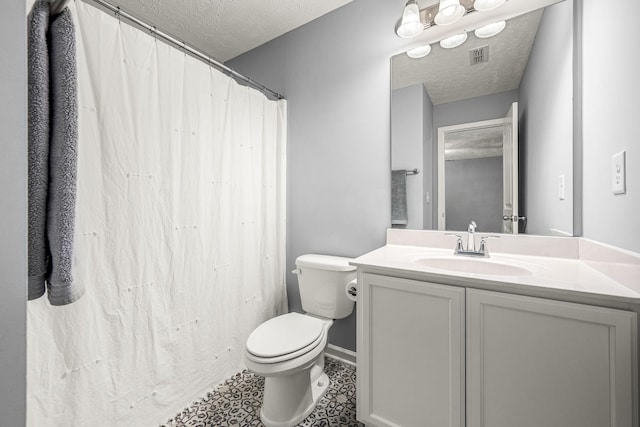 bathroom featuring a textured ceiling, toilet, a shower with shower curtain, visible vents, and vanity