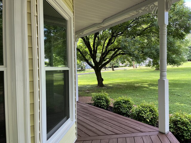 1067 Lakewood Dr, Gallatin, TN 37066 - photo 2