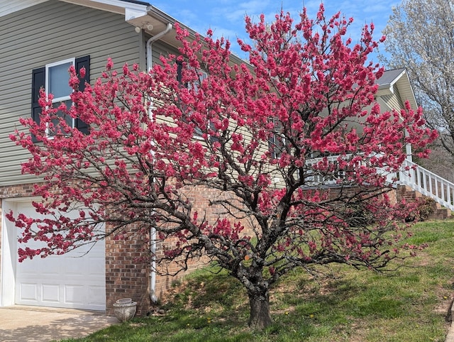 134 Cane Creek Rd, Hohenwald, TN 38462 - view of side of home