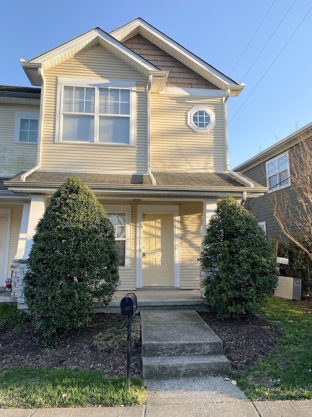 view of front of home featuring a porch