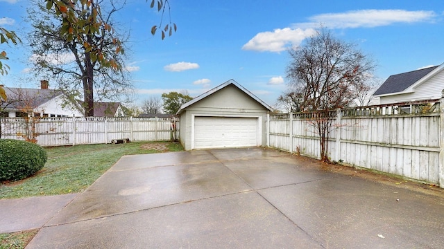 detached garage with fence