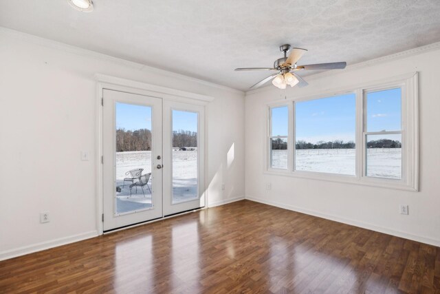 120 Wilkerson Ln, Portland, TN 37148 - spare room with ornamental molding, a wealth of natural light, baseboards, and wood finished floors