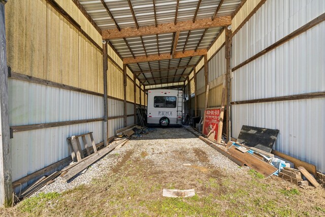 120 Wilkerson Ln, Portland, TN 37148 - garage featuring metal wall
