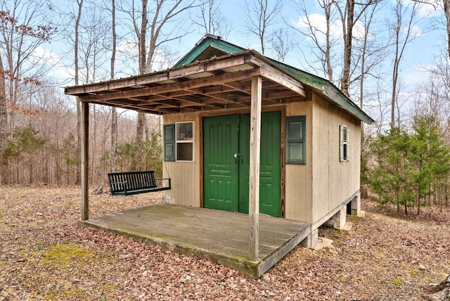 view of outbuilding featuring an outbuilding