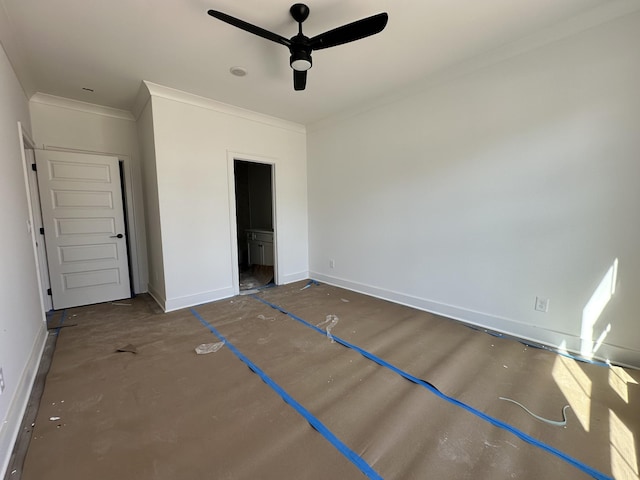 unfurnished bedroom featuring ensuite bathroom, ceiling fan, ornamental molding, and baseboards