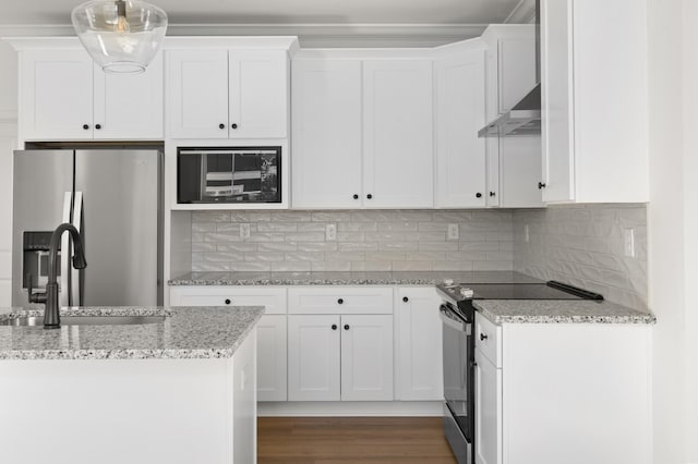 kitchen with under cabinet range hood, white cabinetry, range with electric cooktop, and stainless steel refrigerator with ice dispenser