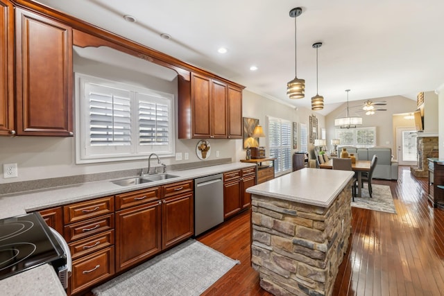 kitchen with electric stove, a sink, lofted ceiling, dishwasher, and dark wood-style flooring