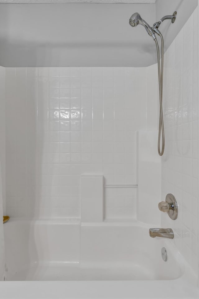 full bath featuring shower / bathing tub combination