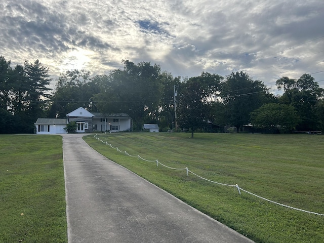 view of front of house with a front yard