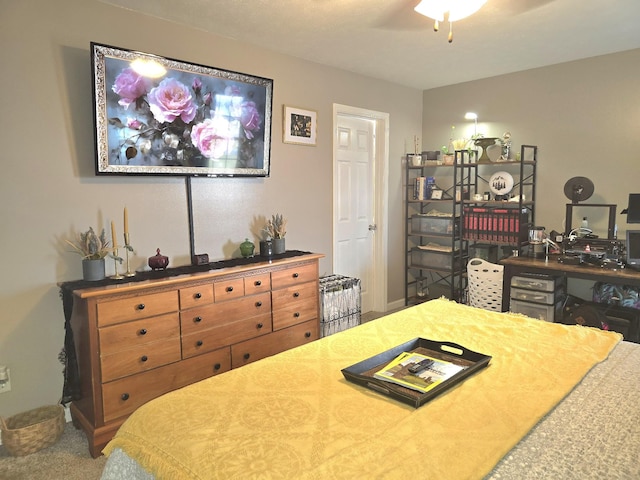 bedroom with carpet flooring