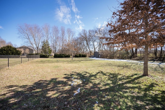 view of yard featuring fence